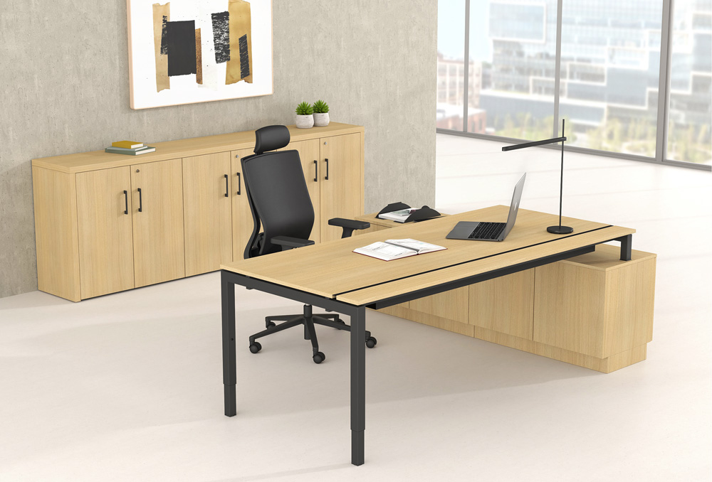 Γραφείο Διευθυντικό Dromeas σειράς Neo διάστασης 180Χ90Χ65-85Η με βαμμένο  σκελετό και επιφάνεια από μελαμίνη και πλαϊνό ερμάριo